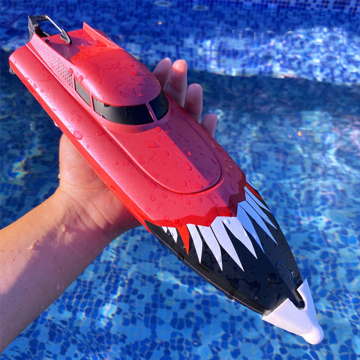 iOCEAN HR-1 - 2.4G High Speed Electric RC Boat, 25km/h Vehicle Model Toy - Perfect for Kids and Remote Control Enthusiasts