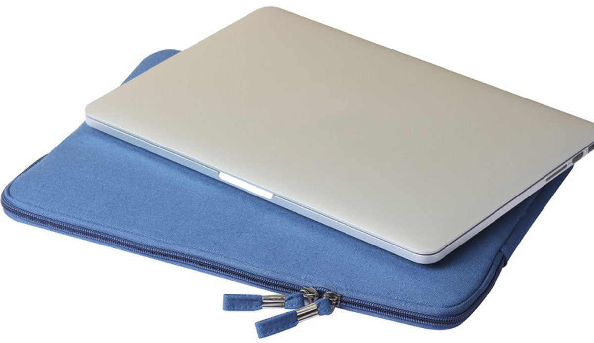 MacBook 15 Inch Laptop - Canvas Combination Pack with Protective Sleeve and Durable Design - Ideal for Students and Professionals on-the-go