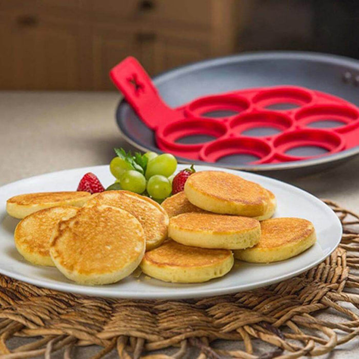 The Perfect Silicone Pancake Flipper for Easy Pancakes, Eggs, Hash Browns & More